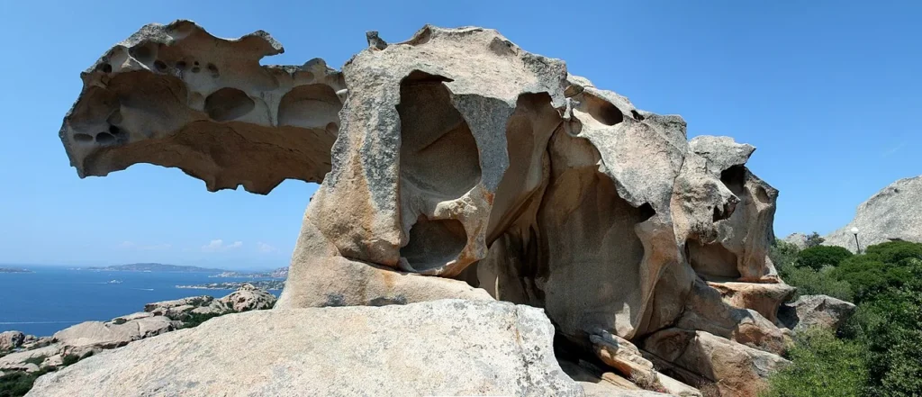 Roca de Capo d'Orso cerca de Palau, Cerdeña