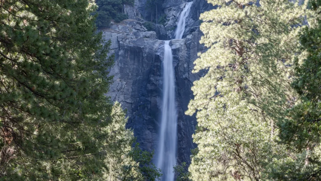 Lower Yosemite Falls en Yosemite National Park, California