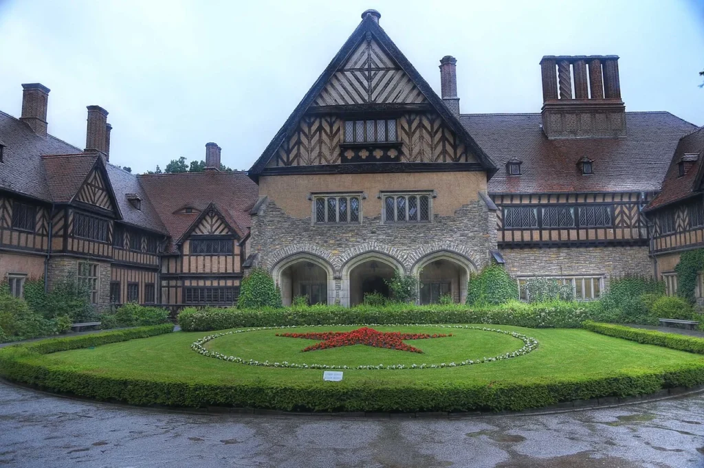 Cecilienhof en Potsdam con su arquitectura de aire Tudor