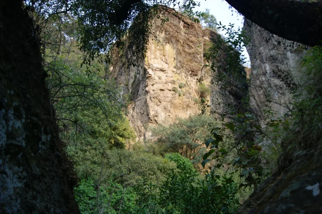 Zona arqueológica del Tepozteco sobre Tepoztlán